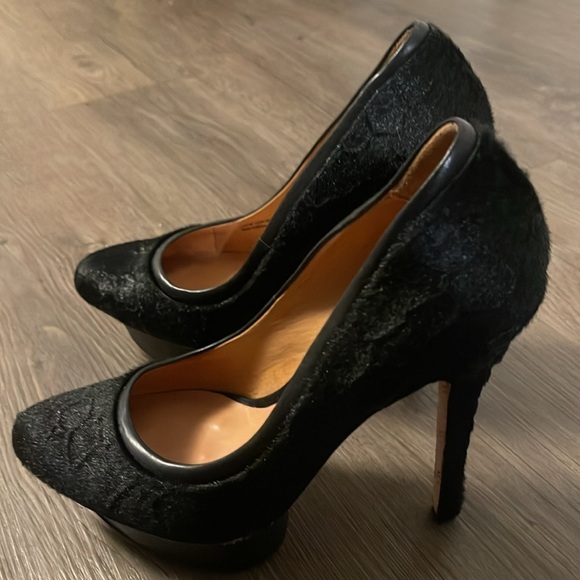 L.A.M.B Black Dyed Calf Hair Nikko Platform Heels Sz 6 - Picture 14 of 16